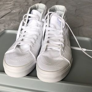 Sk8-Hi True White